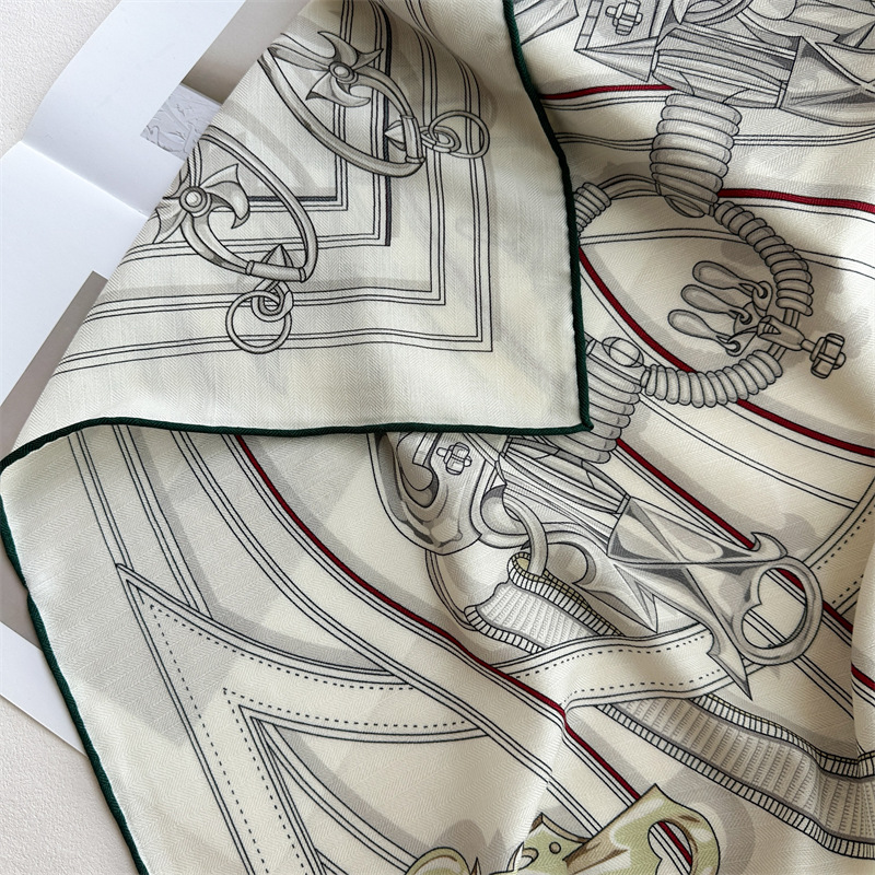 Lenço Feminino de Luxo Quadrad - Sewing Hemming avaliação e preço