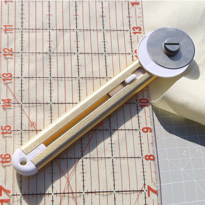 Cortador Rotativo de Tecido de - Rotary Cutter Fabric avaliação e preço